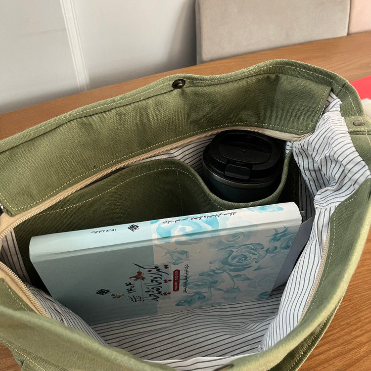 کیف پارچه ای تصویرسازی رعنا طوسی